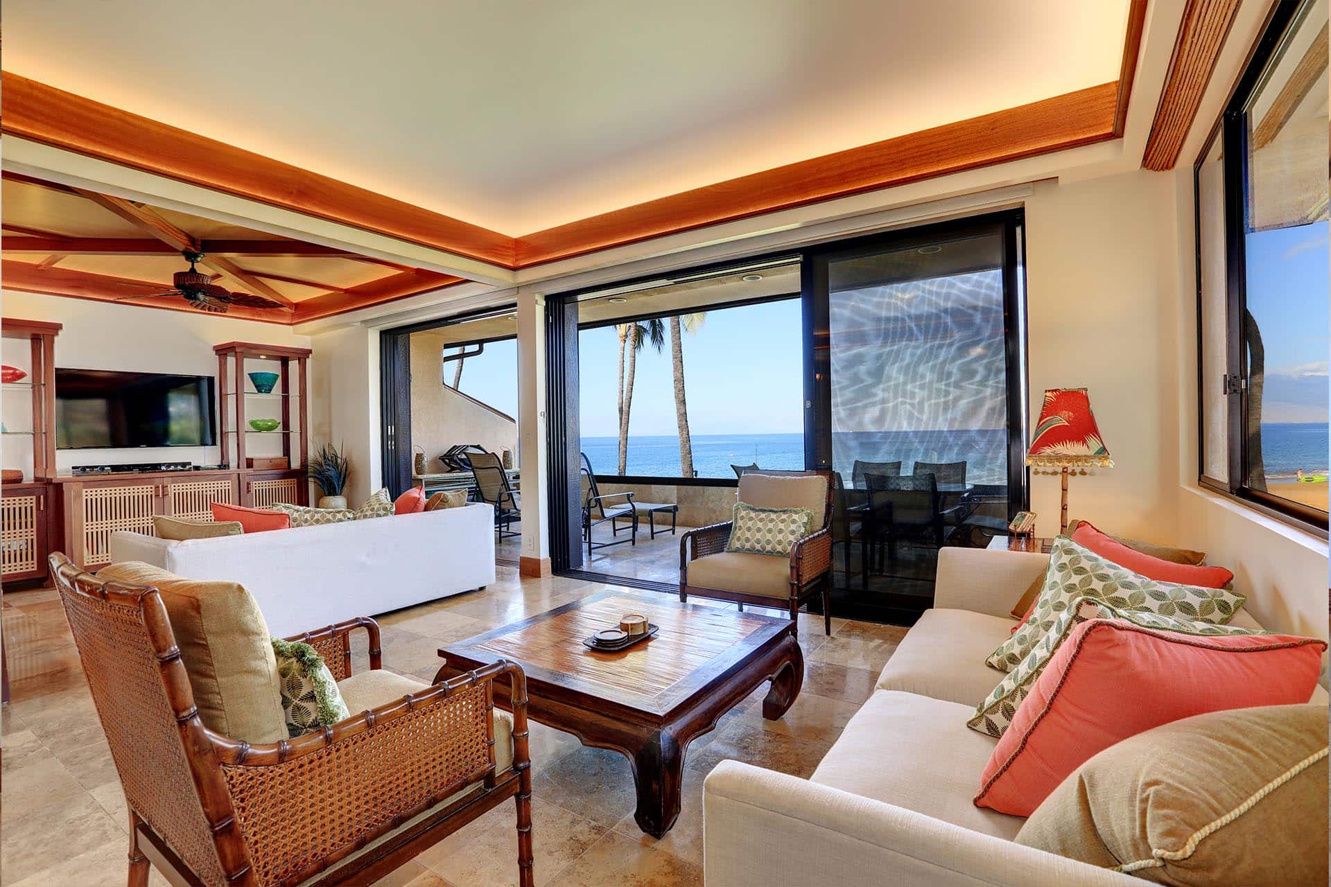 Makena Surf E206 Living Room Ocean View
